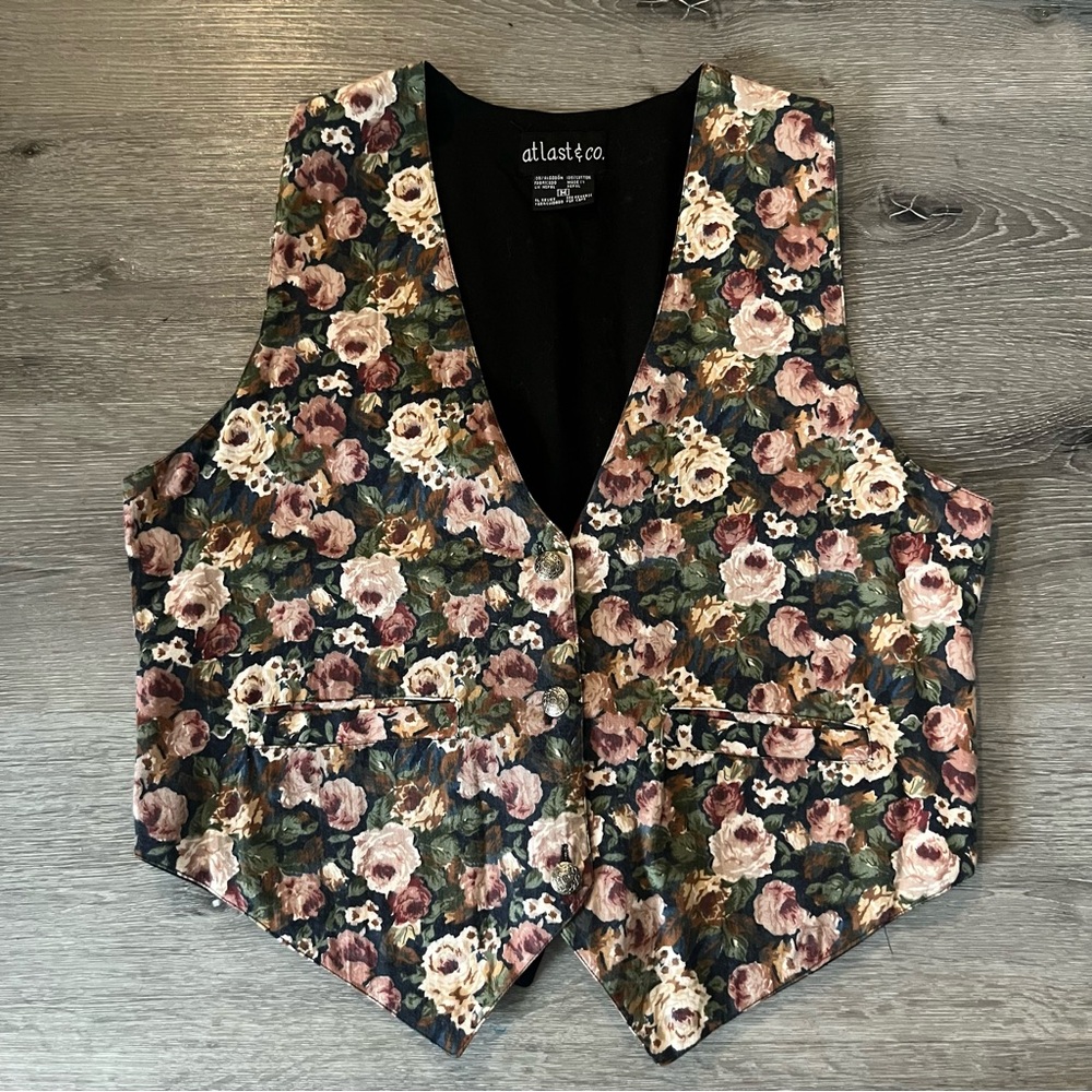 Vintage 90s At Last & Co Women’s Floral Vest Size Medium Cottagecore Academia